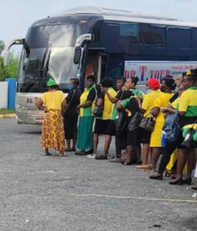 Staff Transport-boarding